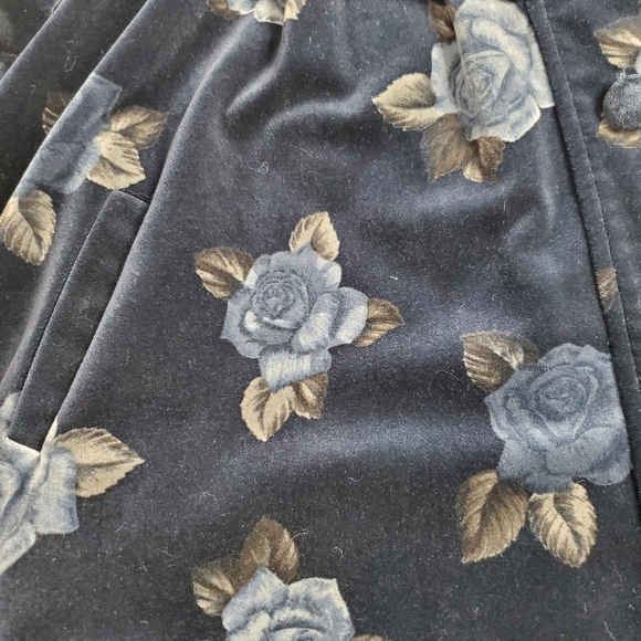 Vintage navy blue velvet coat and hat set - Picture 8 of 16